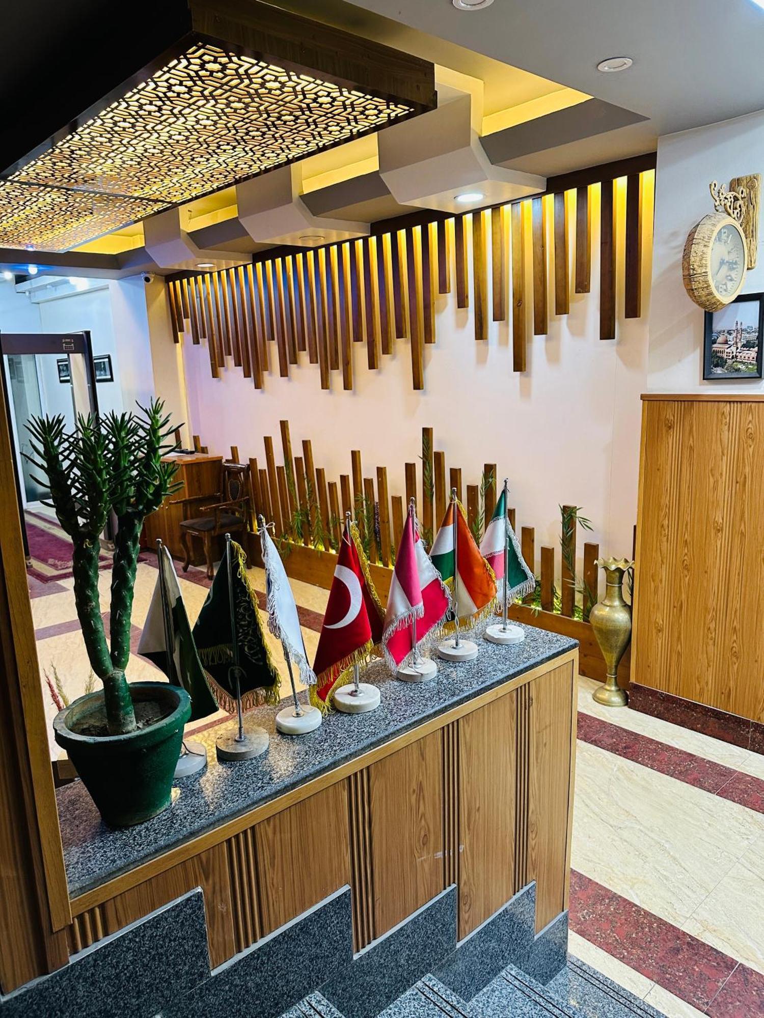 Khyber Hotel カーブル エクステリア 写真